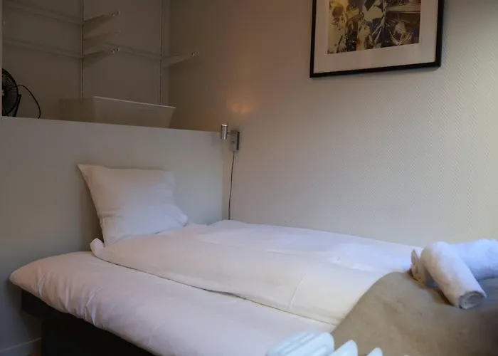 Dinbnb I Charming 3-bedroom In The Heart Of The Appartamento