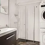 Dinbnb I Charming 3-bedroom In The Heart Of The Bergen