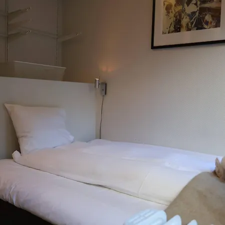 Dinbnb I Charming 3-bedroom In The Heart Of The Apartamento
